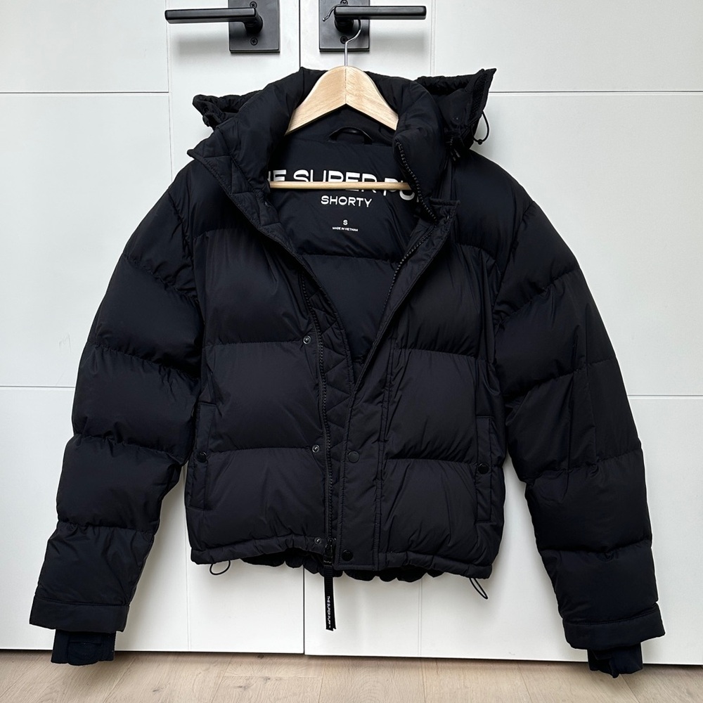 Black Aritzia The SuperPuff Shorty Jacket